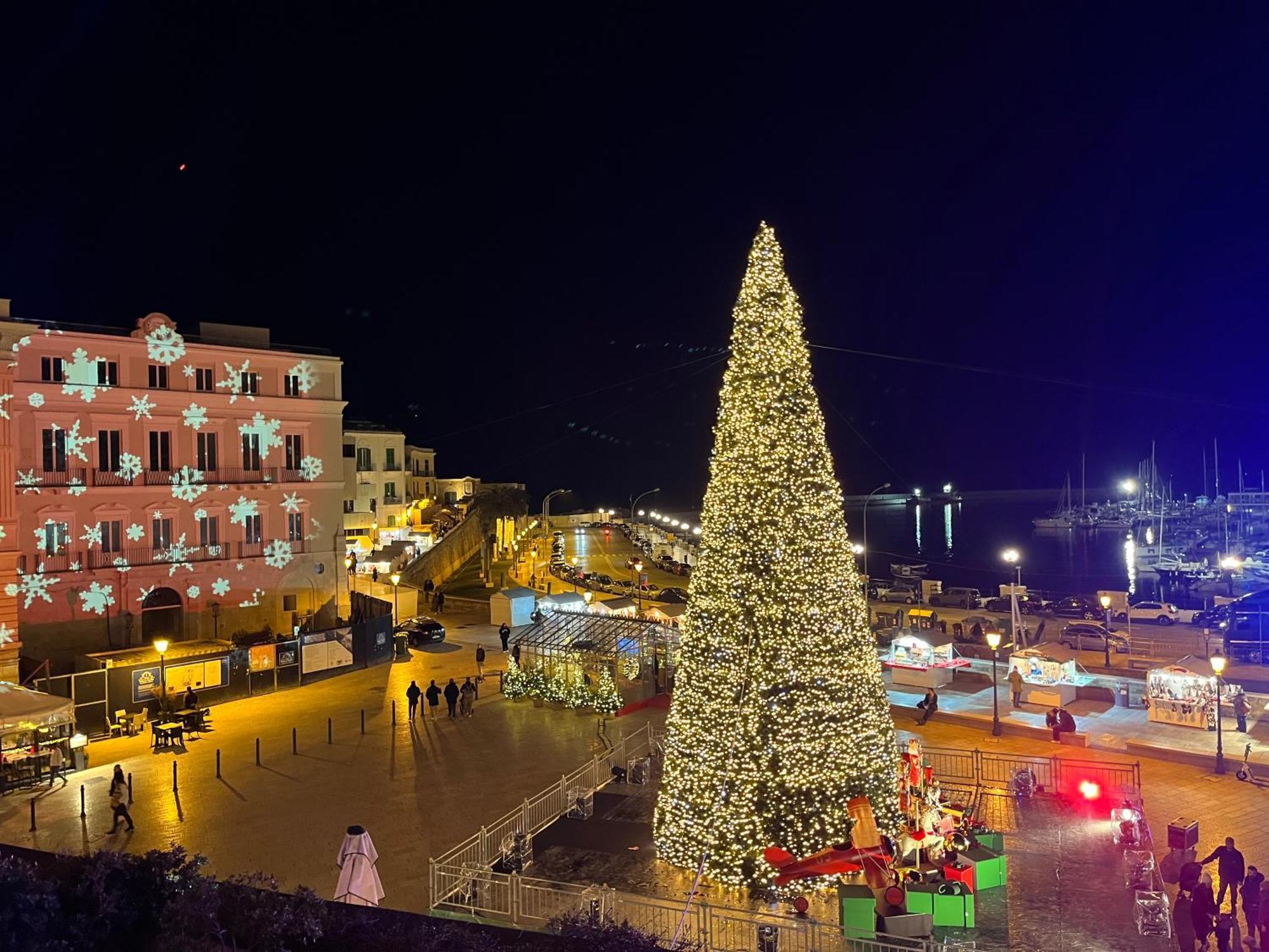 Una Finestra Sul Mare Bari Bagian luar foto