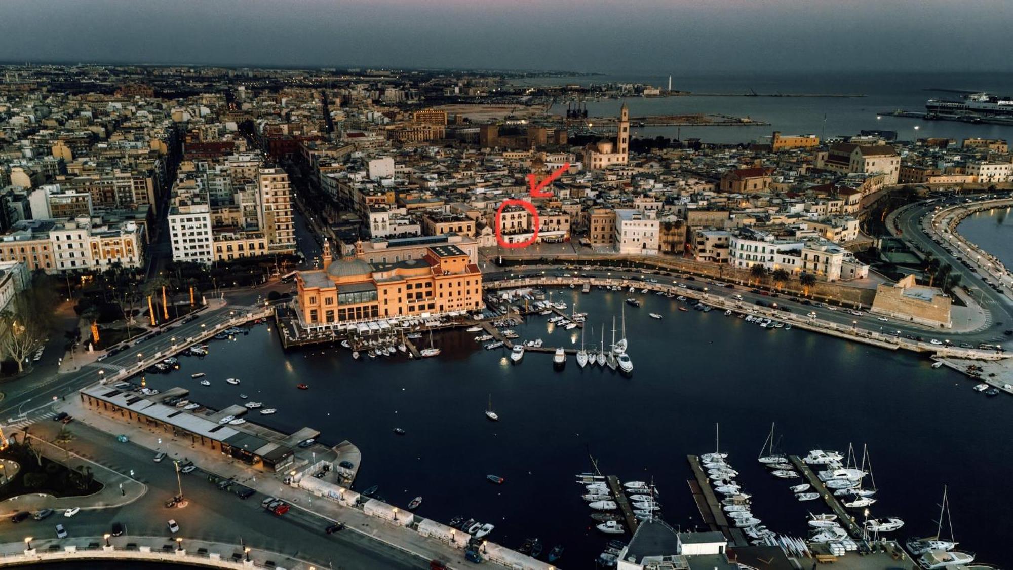Una Finestra Sul Mare Bari Bagian luar foto